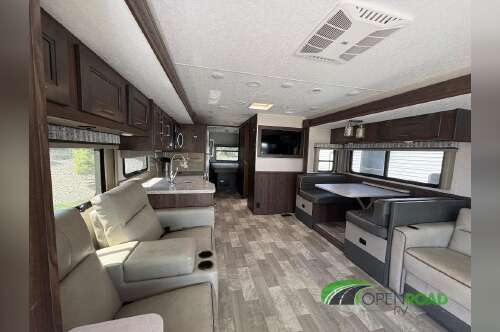 2020 Coachmen Rv Mirada 35OS in monticello MN