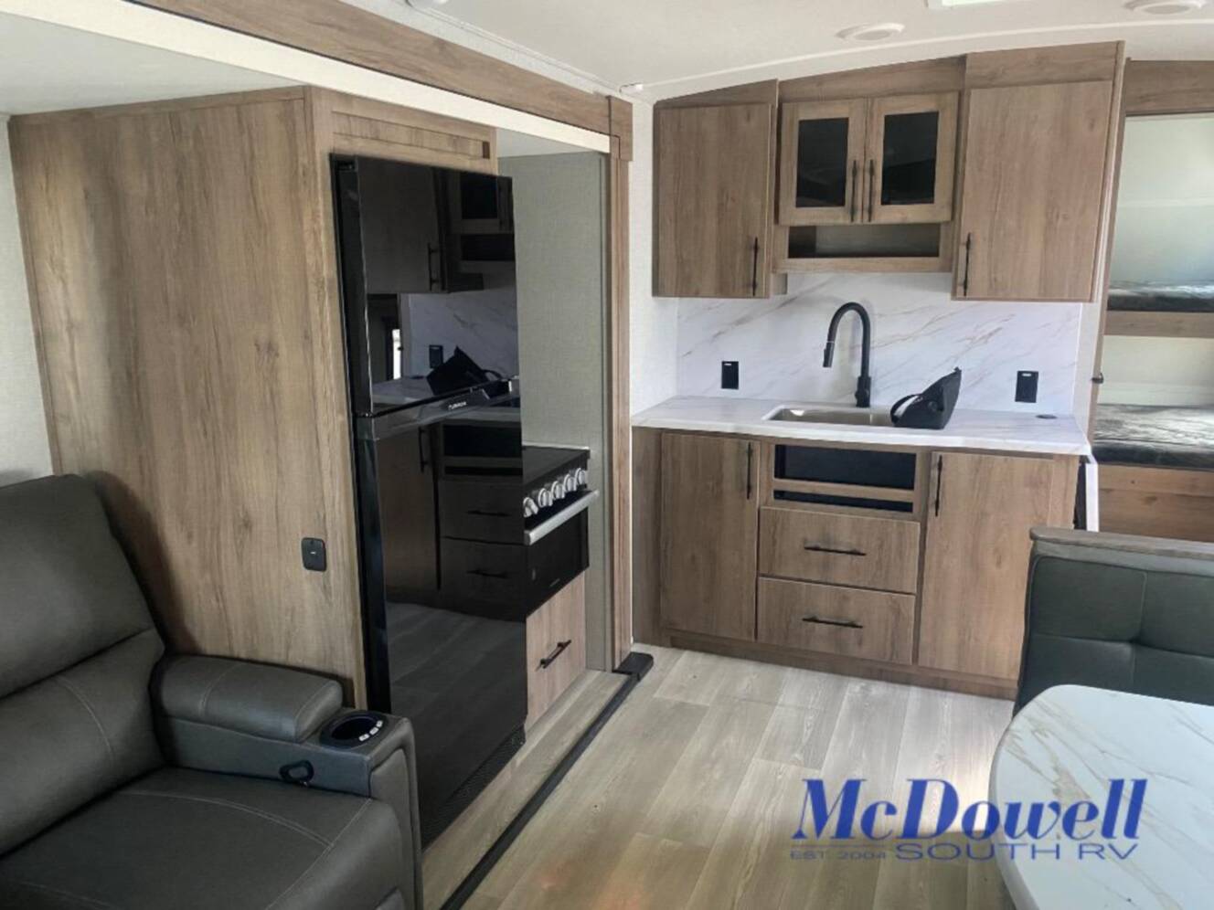 A photo of this 2024 Grand Design Imagine 2920BS