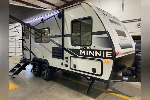2023 Winnebago Industries Towables Micro Minnie 1720FB in middlebury IN