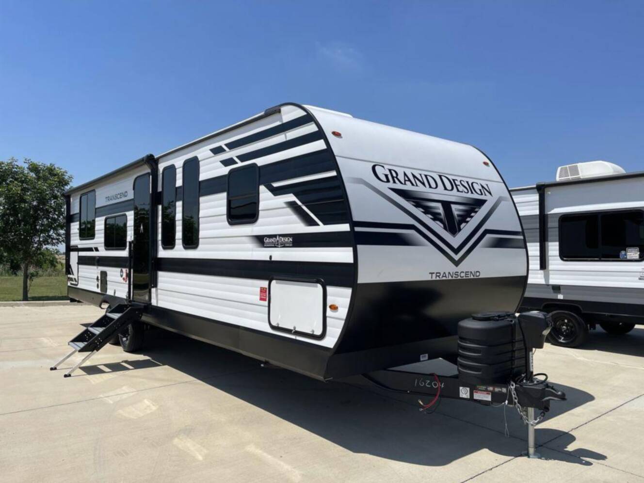 A photo of this 2026 Grand Design Transcend 285RKT