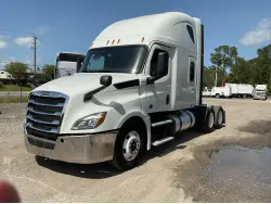 2019 FREIGHTLINER CASCADIA 126