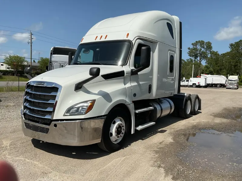 2019 FREIGHTLINER CASCADIA 126