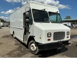 2020 Freightliner MT556