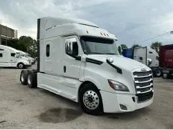 2019 FREIGHTLINER CASCADIA 126