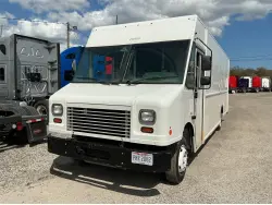 2020 Freightliner MT556