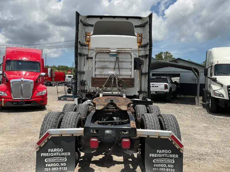 2019 FREIGHTLINER CASCADIA 126