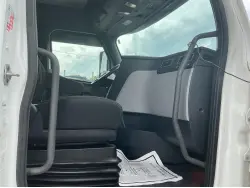 2019 FREIGHTLINER CASCADIA 126