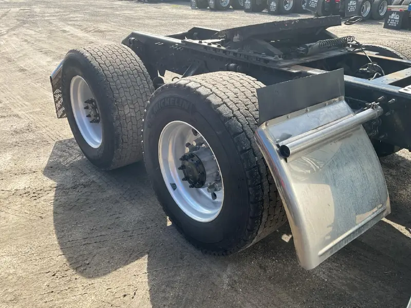 2018 VOLVO VNL
