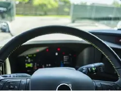 2025 VOLVO VNL64T860