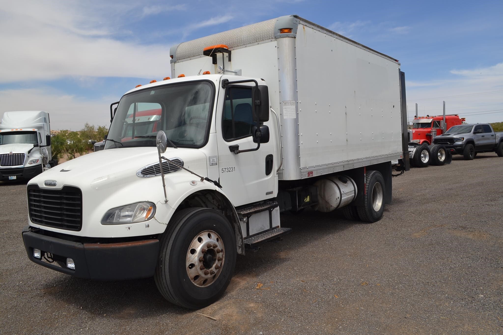2010 FREIGHTLINER BUSINESS CLASS M2 106 in El Paso, TX