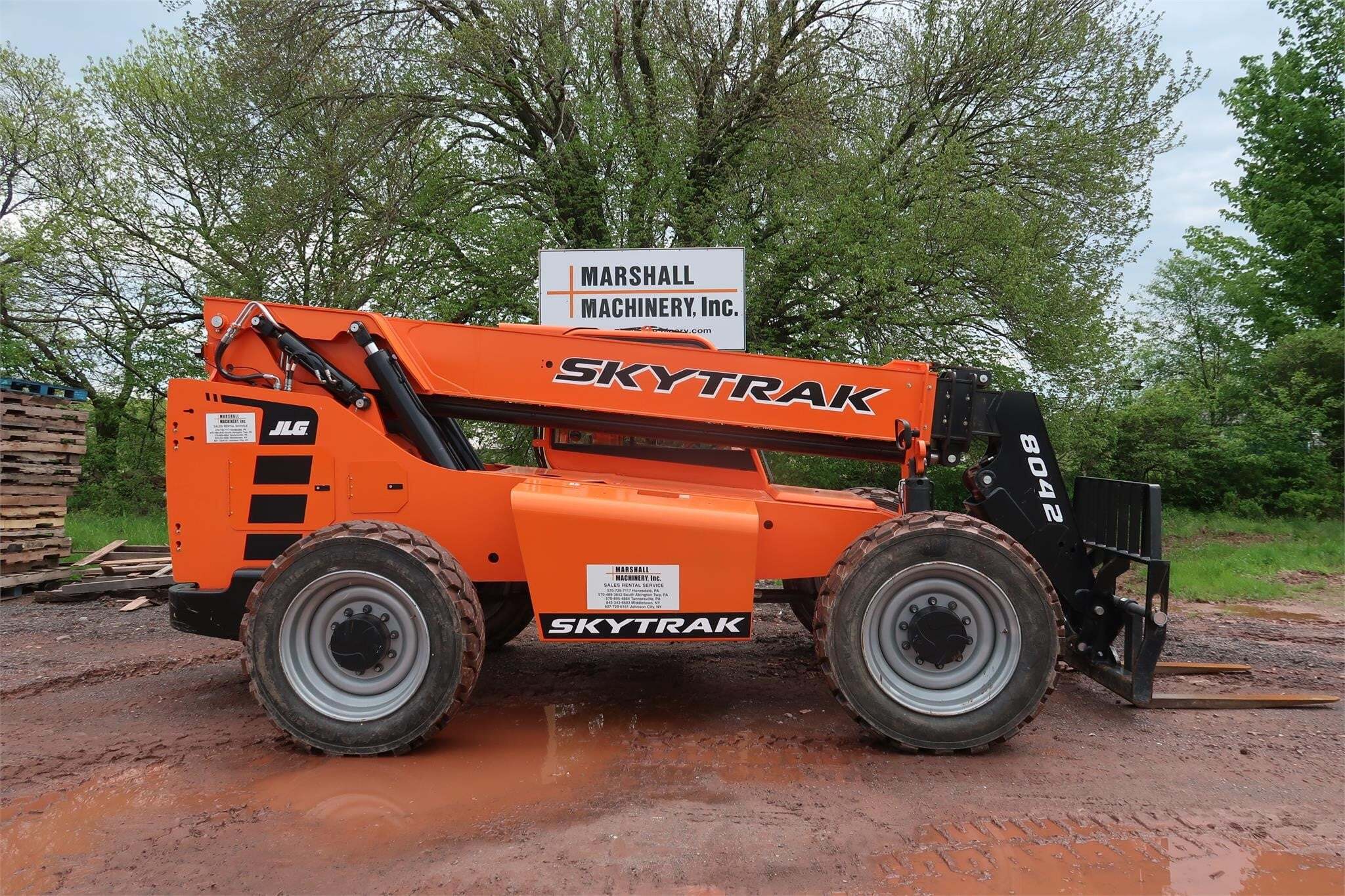し*ん様 【土日限定格安オークション・訳あり動作確認済み】SKY TRACK 保 2023 Sky Trak - Used 2023 SKY TRAK Telehandler Honesdale, PA