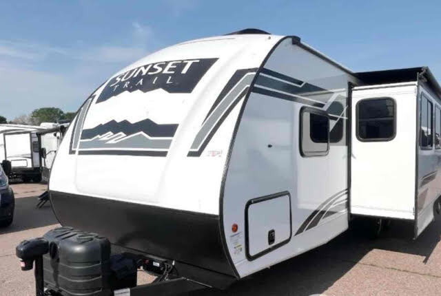 2025 Crossroads SUNSET TRAIL SUPER LITE 253 ROB in carmel valley CA