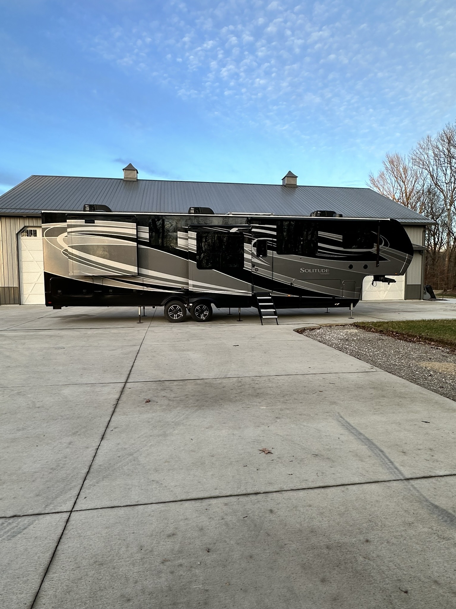 2024 Grand Design SOLITUDE 390RK RV
