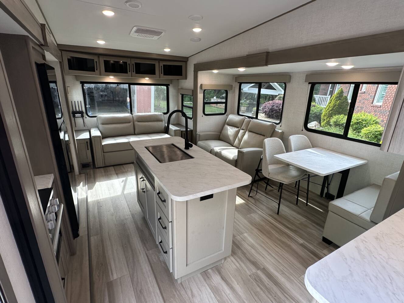 A photo of this 2025 Grand Design REFLECTION 100 SERIES 28RL