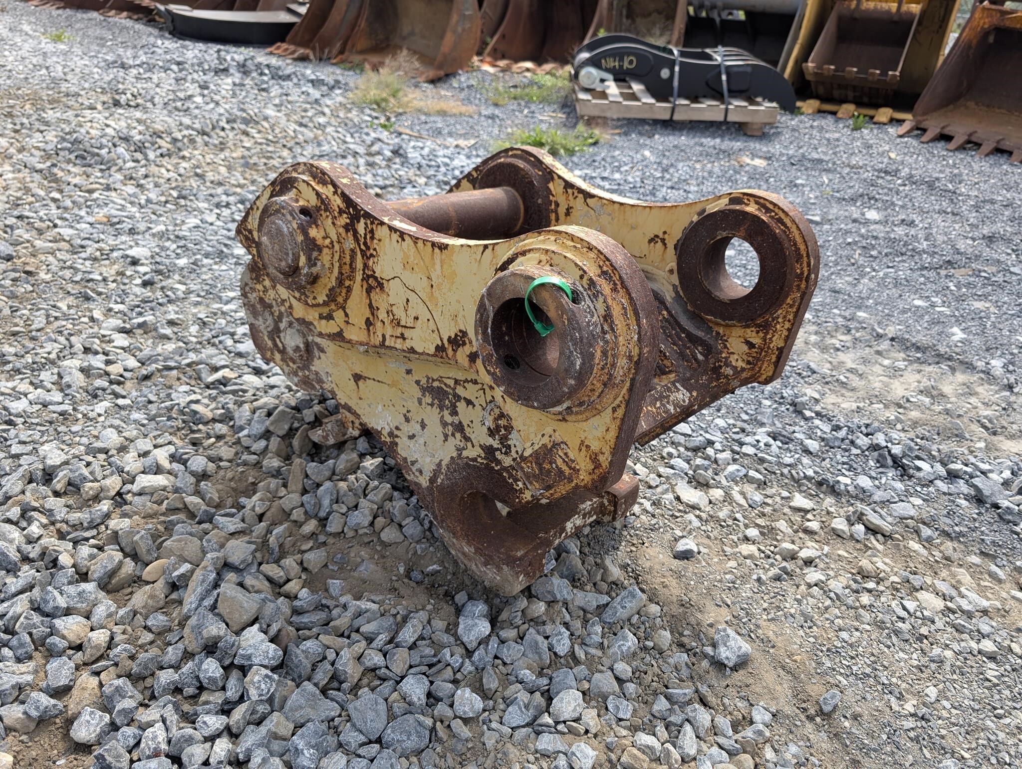 mi Fae,jcb Coupler Equipment listings For Sale Near Bristol