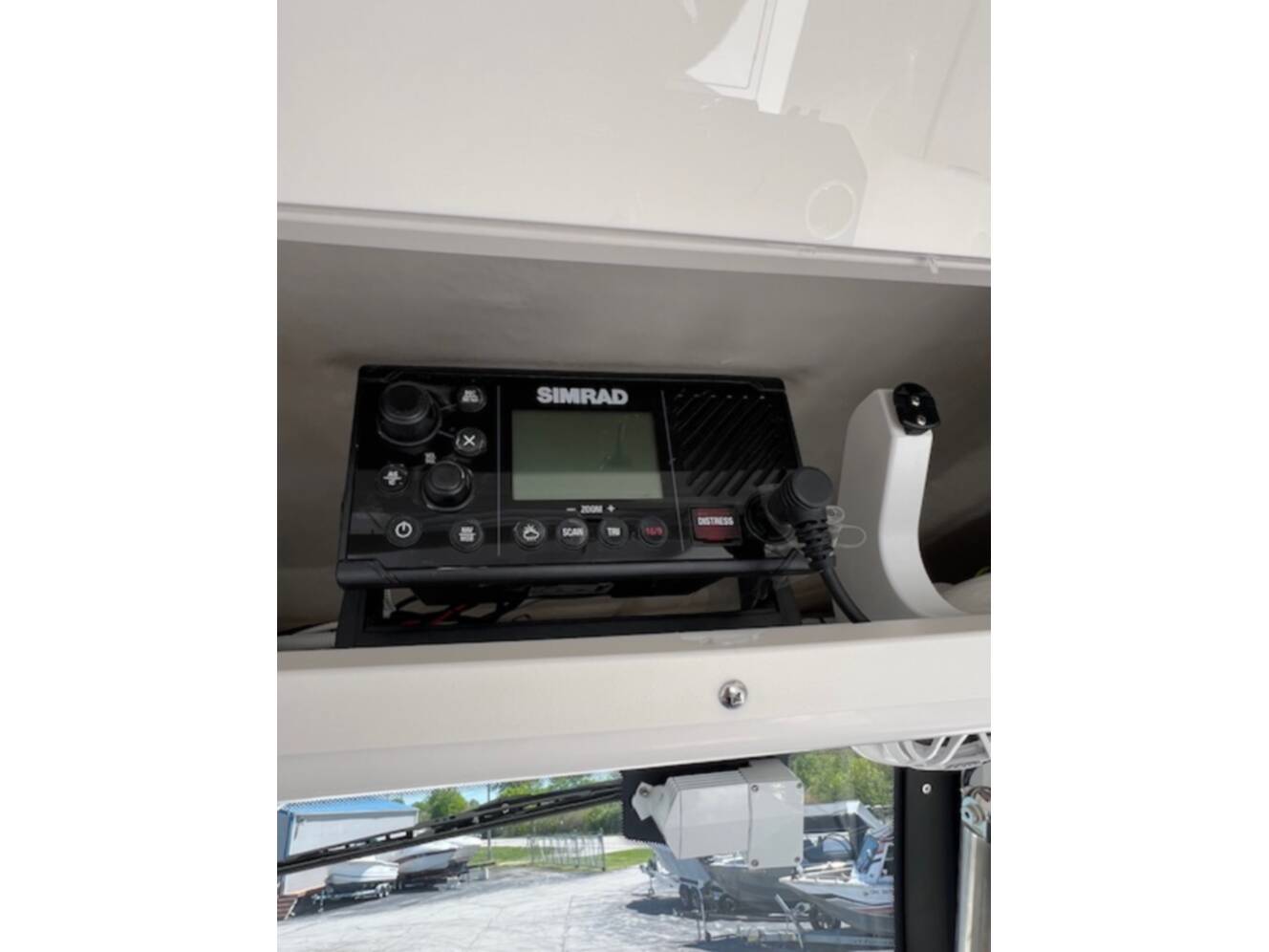 A photo of this 2026 Robalo 300 CENTER CONSOLE