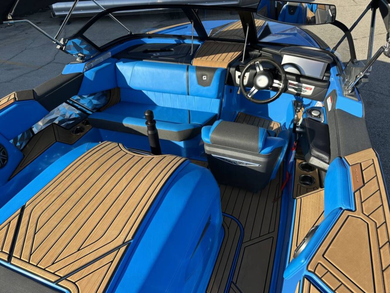 A photo of this 2024 Nautique Ski Nautique