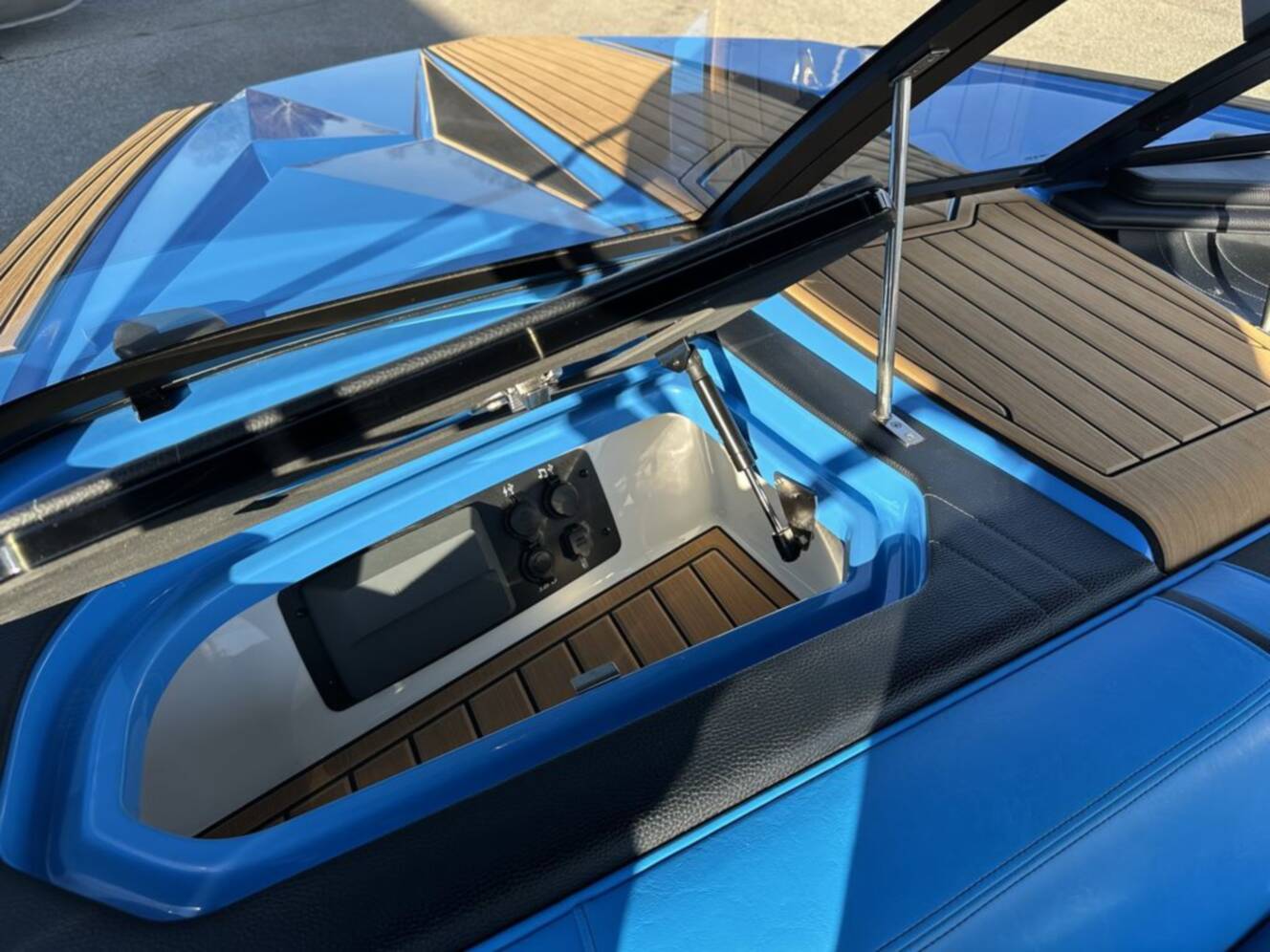 A photo of this 2024 Nautique Ski Nautique