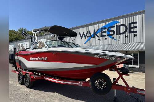 2018 Mastercraft XT22 in elkhart IN