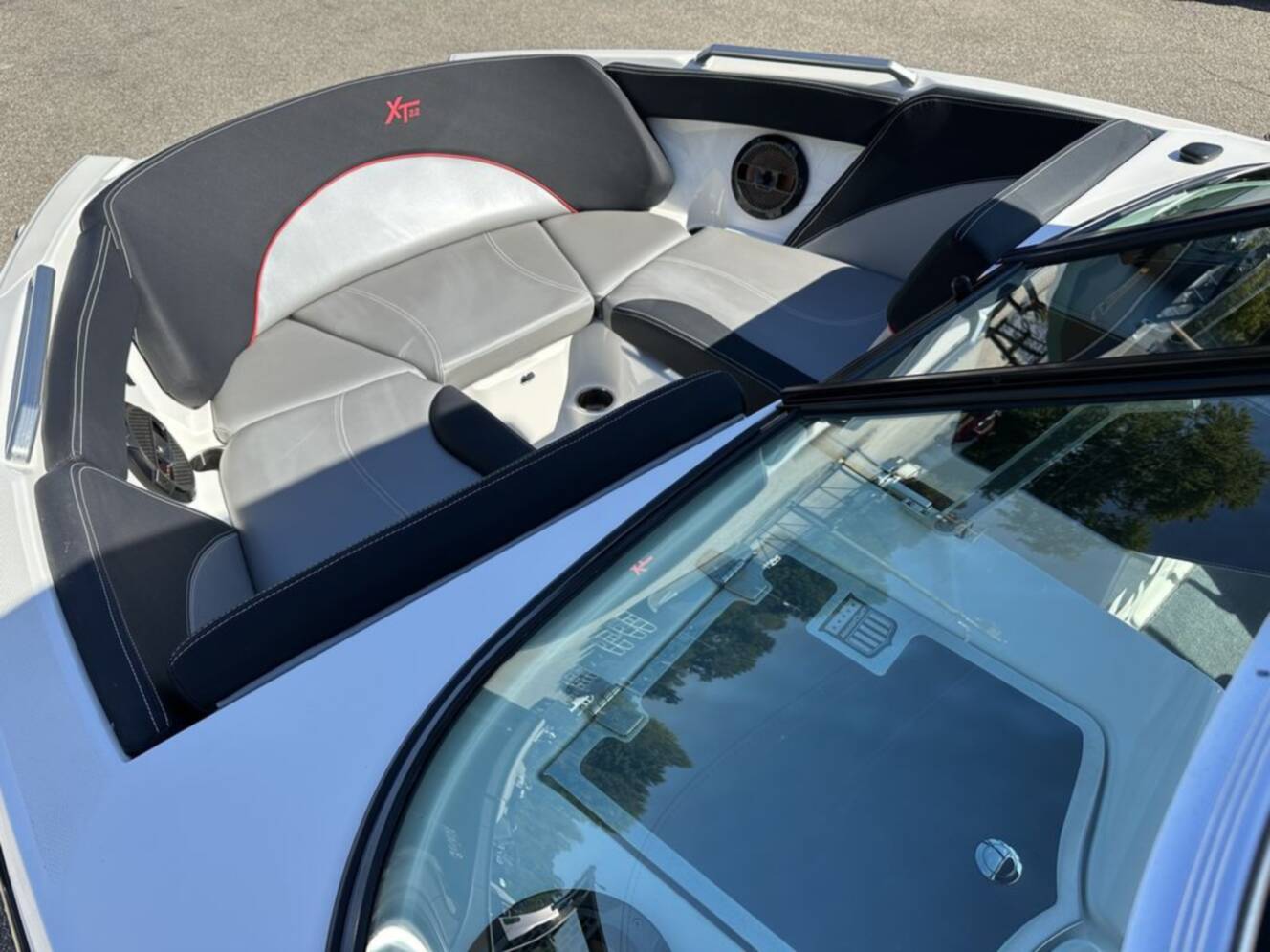 A photo of this 2018 Mastercraft XT22