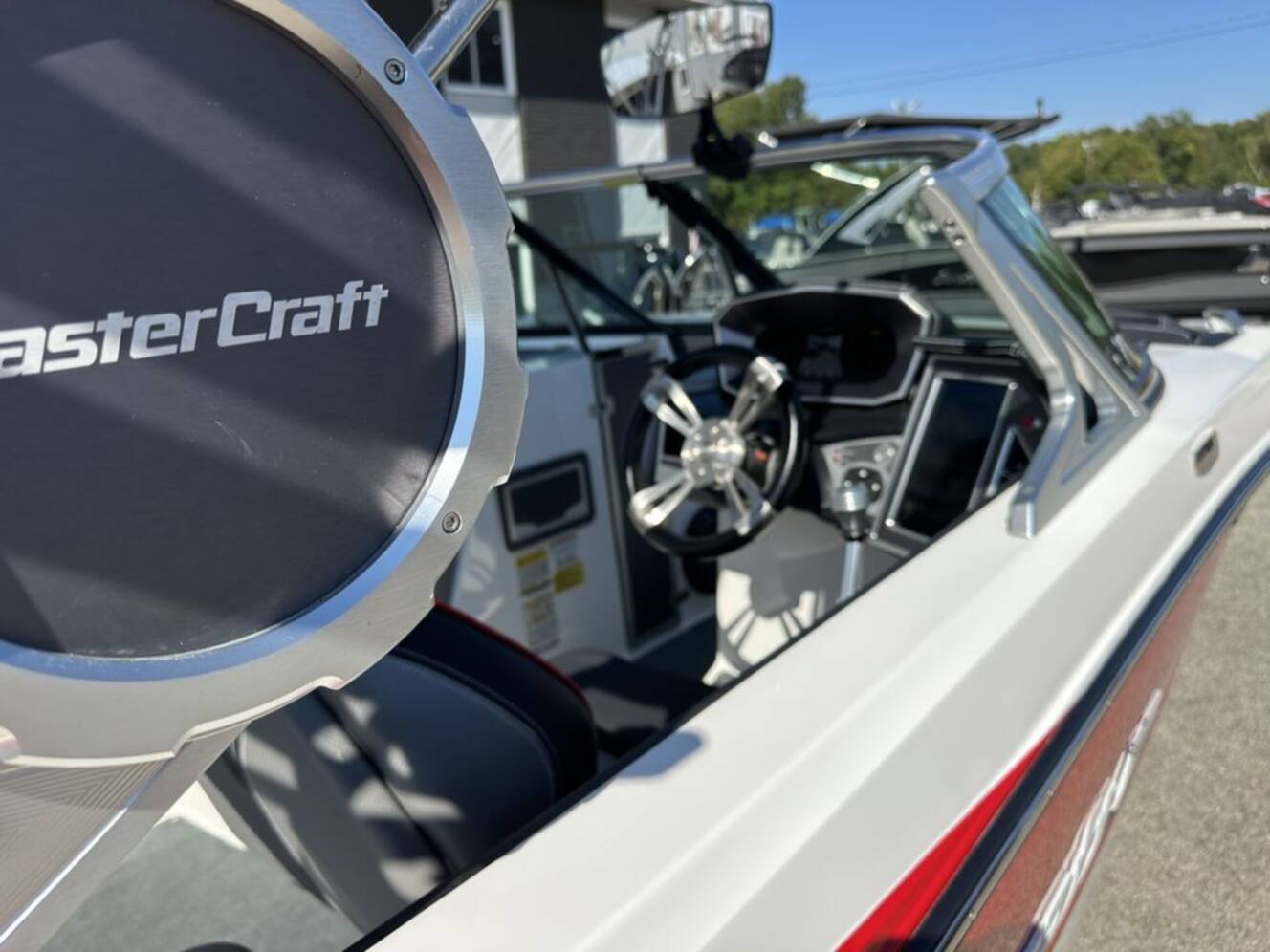 A photo of this 2018 Mastercraft XT22