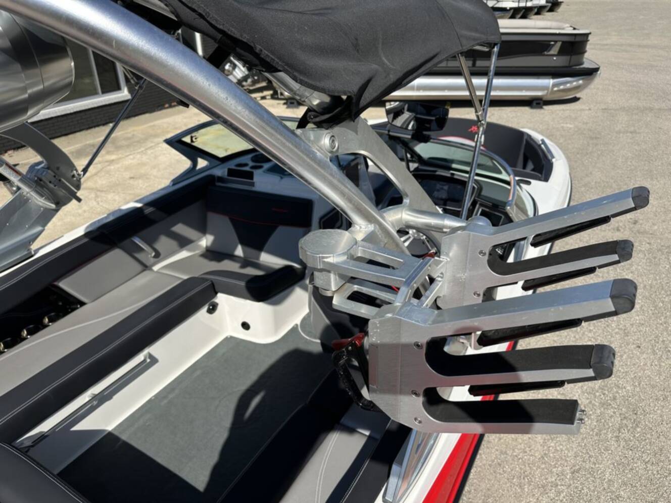A photo of this 2018 Mastercraft XT22