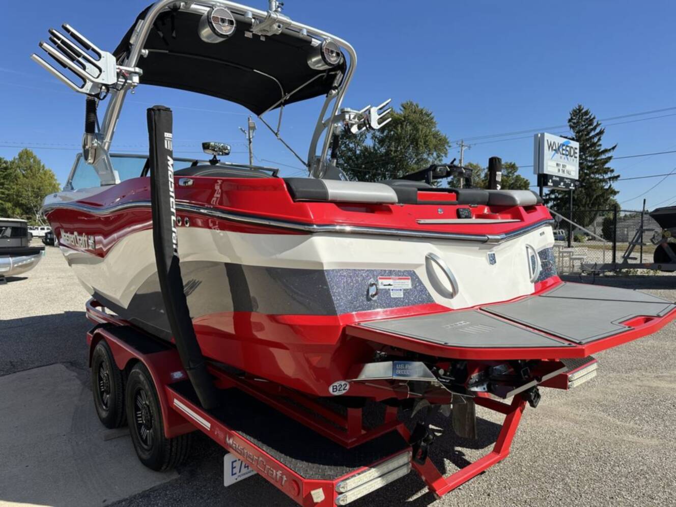 A photo of this 2018 Mastercraft XT22