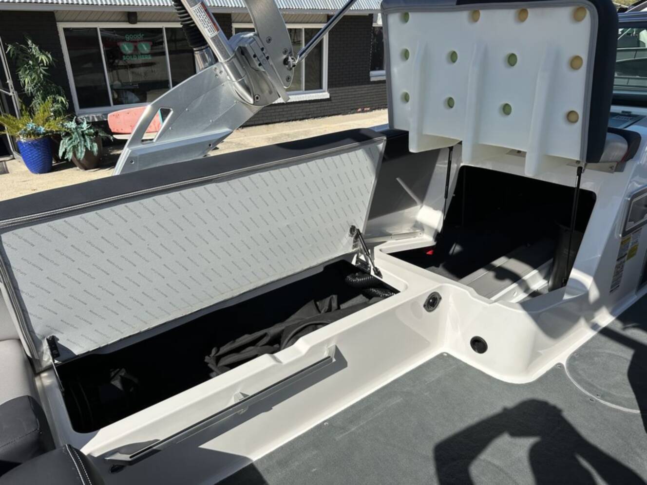 A photo of this 2018 Mastercraft XT22