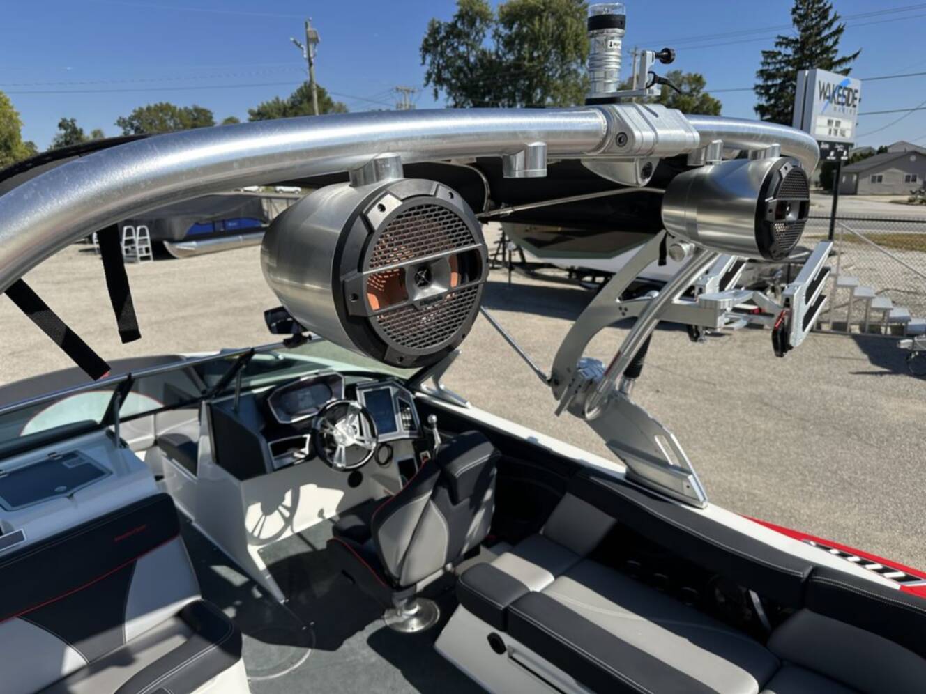 A photo of this 2018 Mastercraft XT22