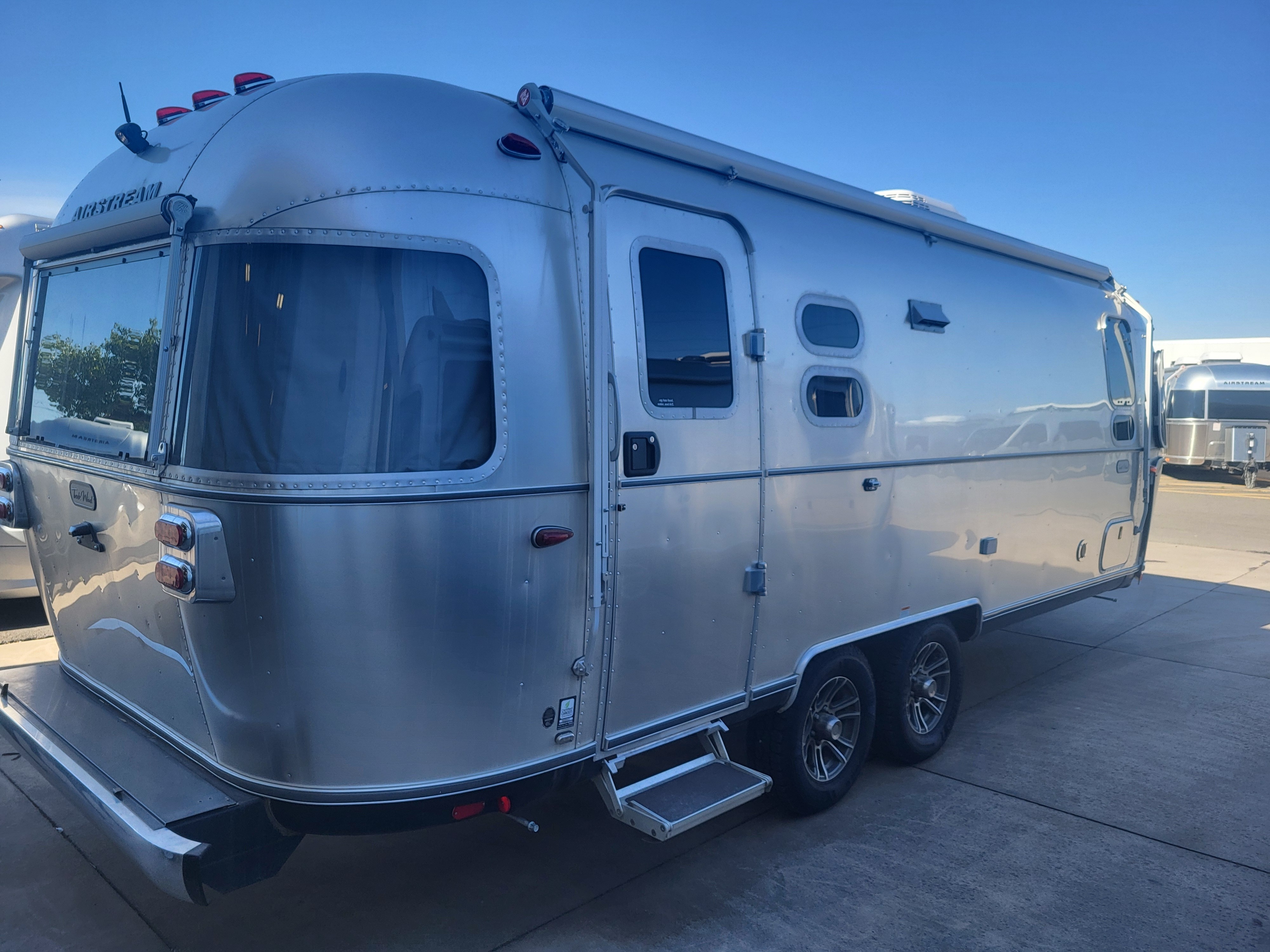 2025 Airstream Trade Wind 25FBQ in denver CO