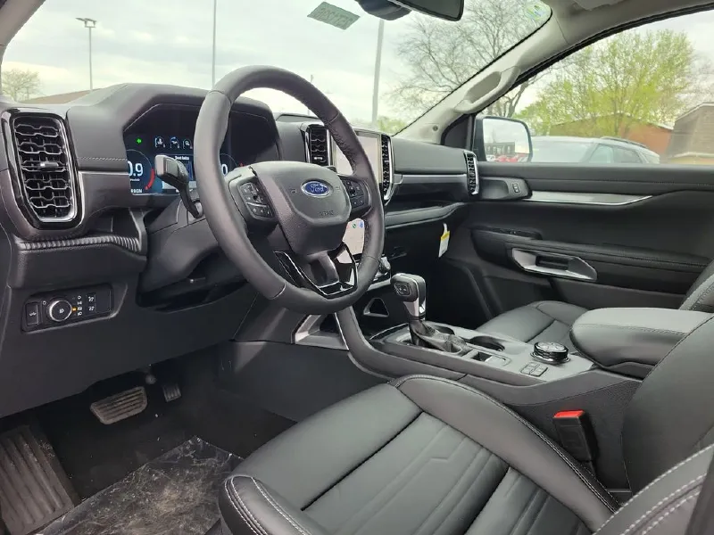 2025 FORD RANGER