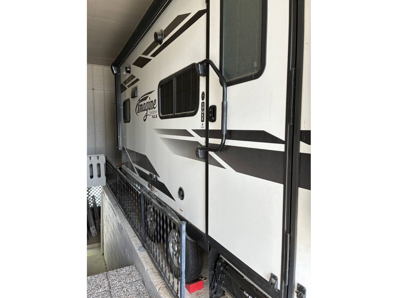 A photo of this 2021 Grand Design IMAGINE XLS 17MKE
