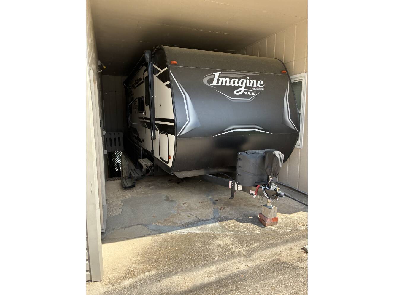 A photo of this 2021 Grand Design IMAGINE XLS 17MKE