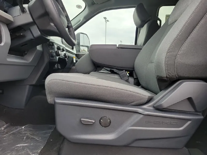 2026 FORD F250