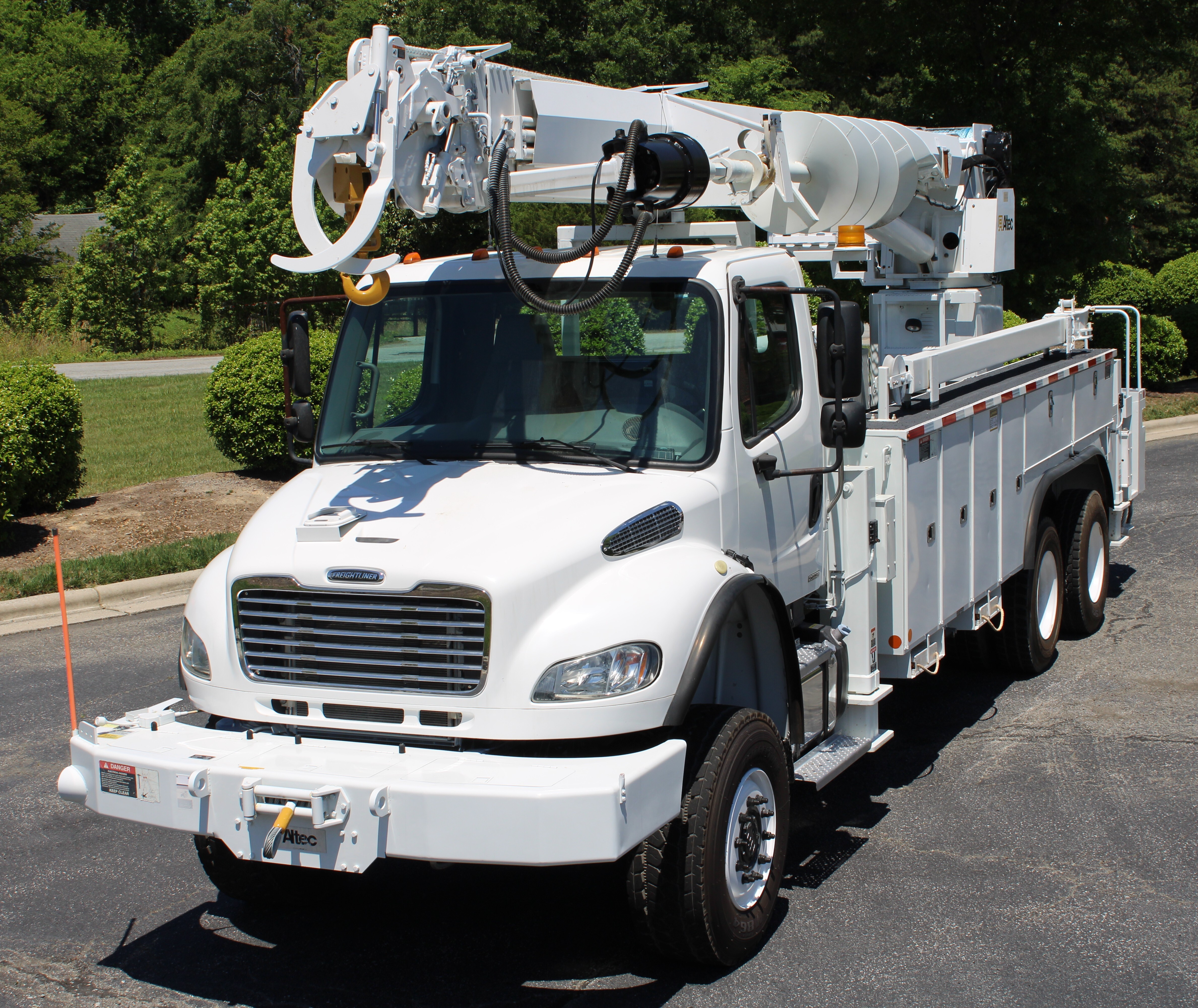 2012 FREIGHTLINER BUSINESS CLASS M2 106 in Greensboro, NC