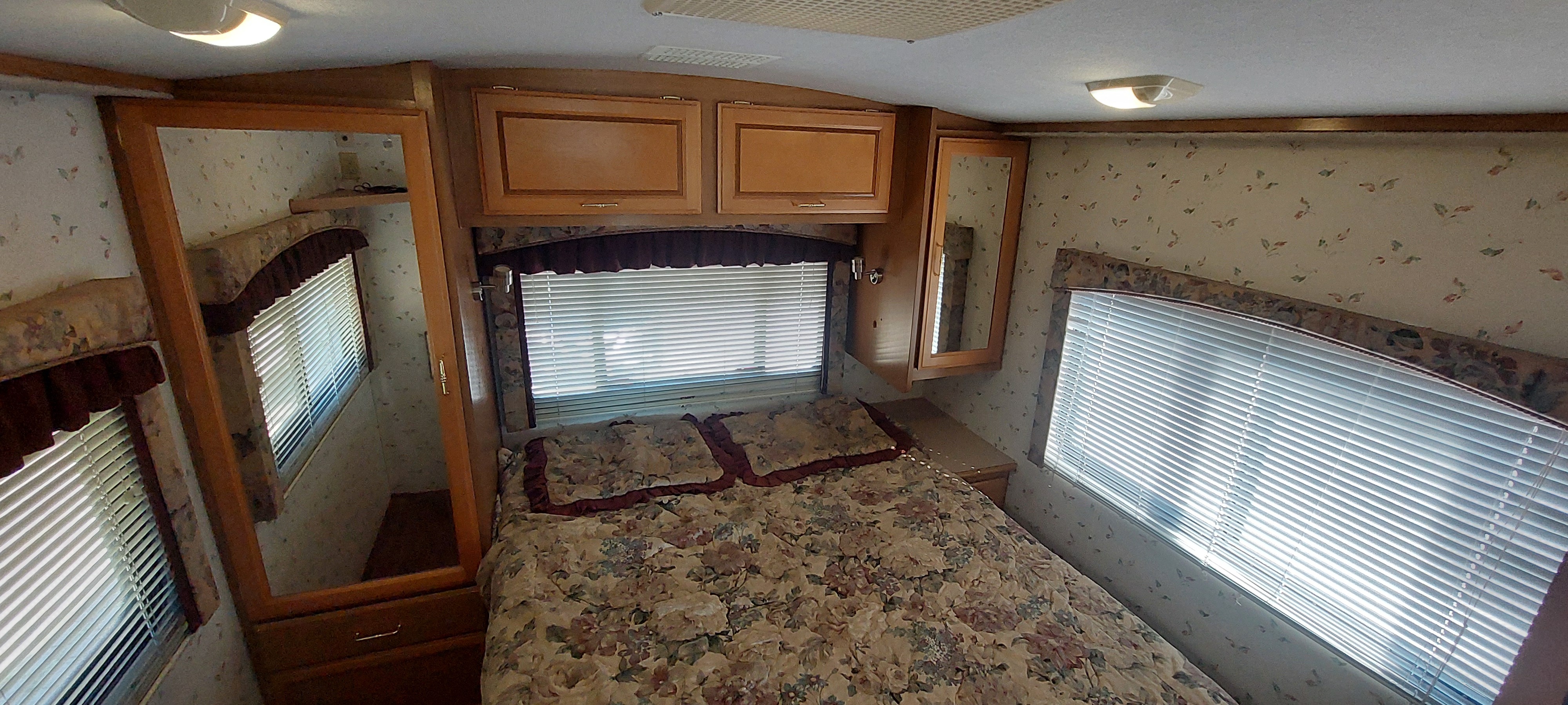 View more photos of this listing