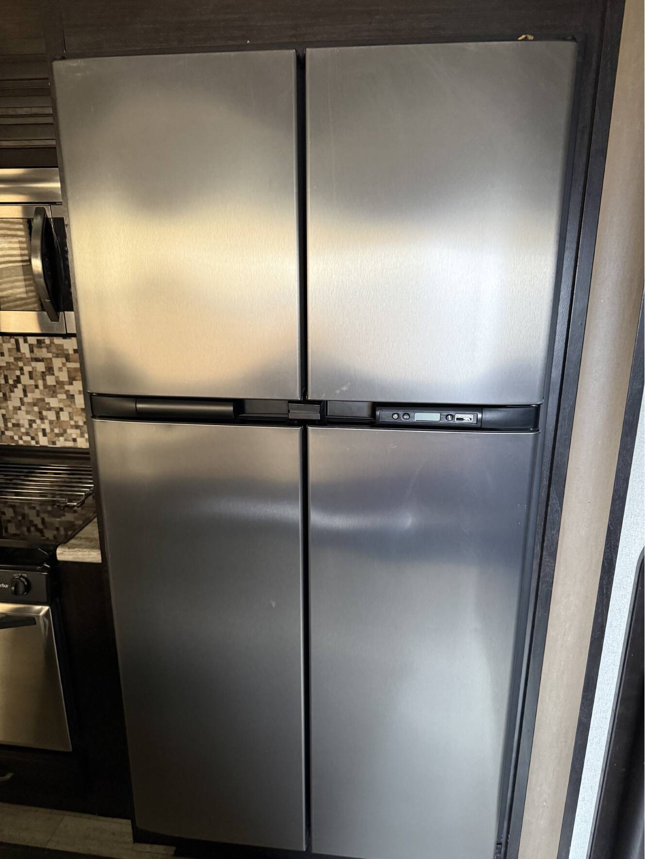 A photo of this 2016 Grand Design MOMENTUM 385TH