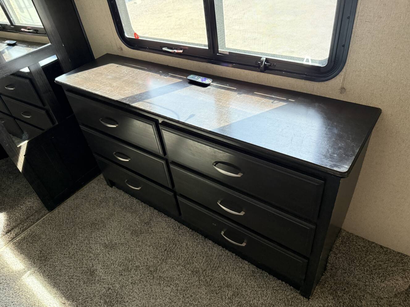 A photo of this 2016 Grand Design MOMENTUM 385TH