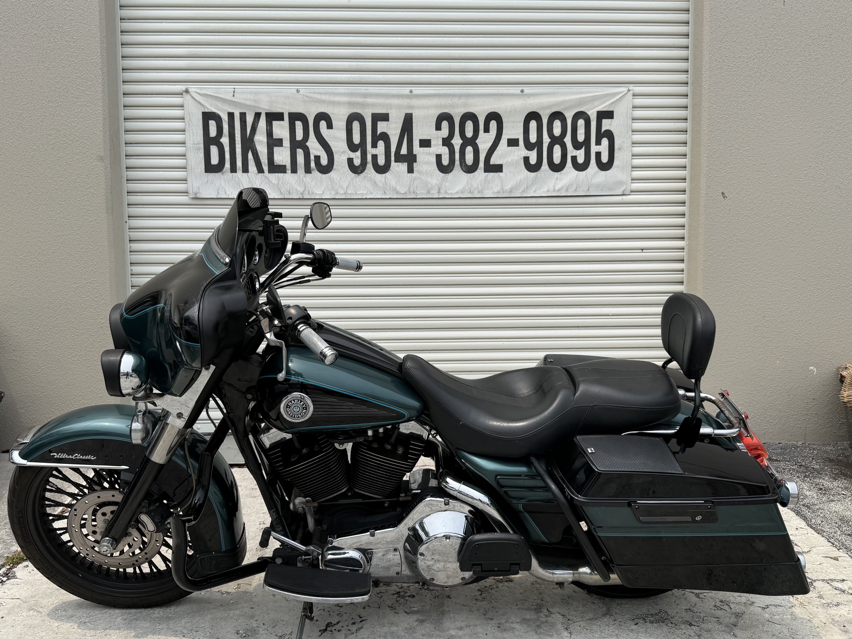 Green 2001 Harley-Davidson Electra Glide Motorcycles For Sale