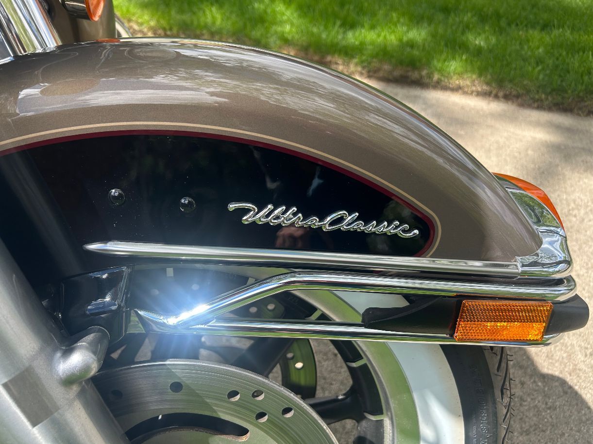 2004 Harley-Davidson ELECTRA GLIDE ULTRA CLASSIC ULTRA CLASSIC FLHTCU in Allen Park, MI