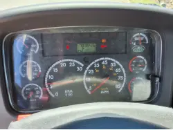 2012 FREIGHTLINER M2