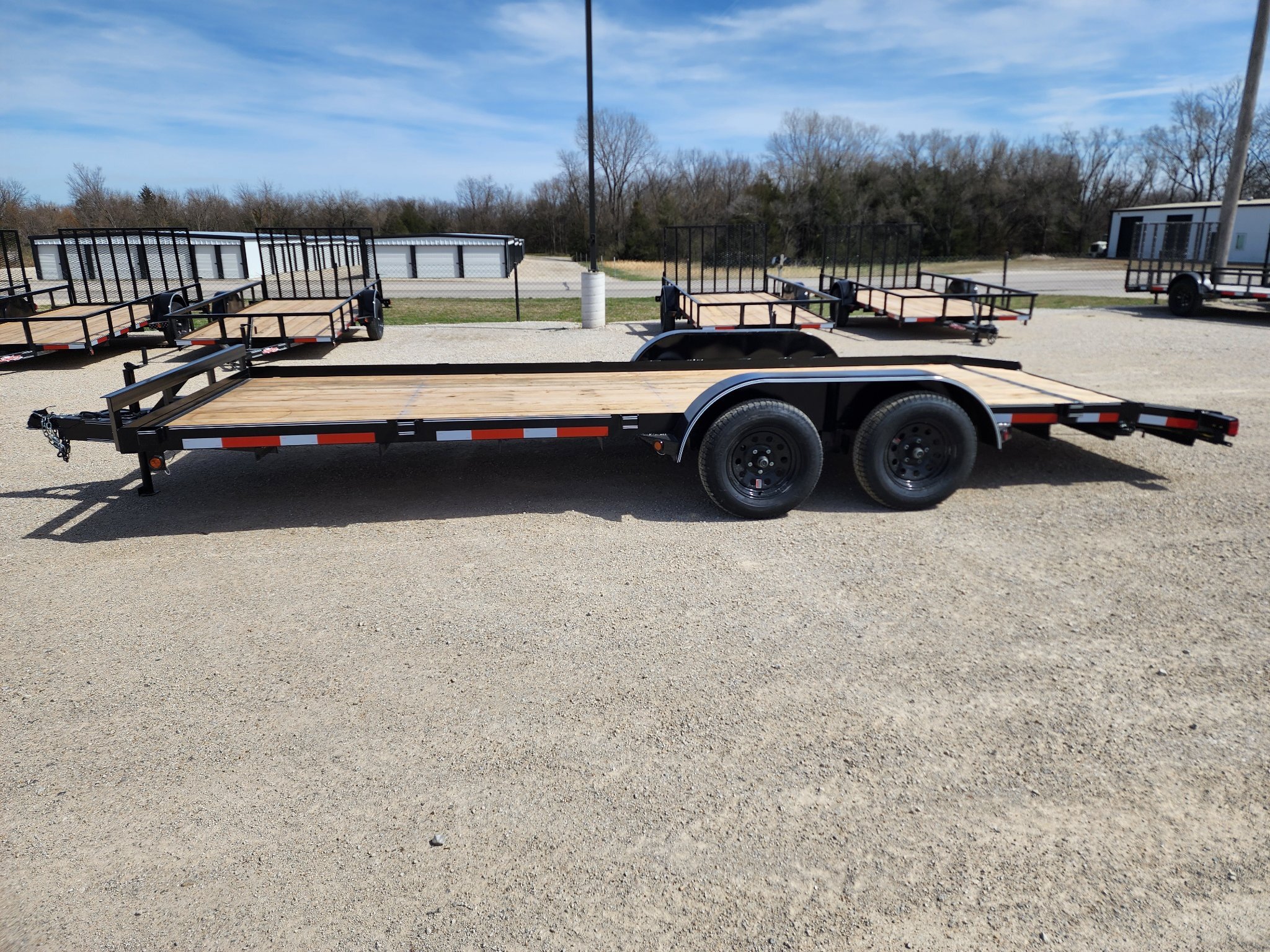 2026 Longhorn 20' DOVETAIL CAR HAULER in Chanute, KS