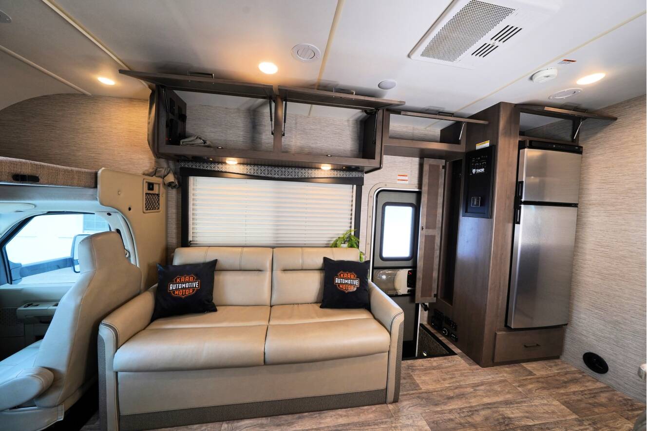 A photo of this 2023 Thor Motor Coach Quantum SE 31WV