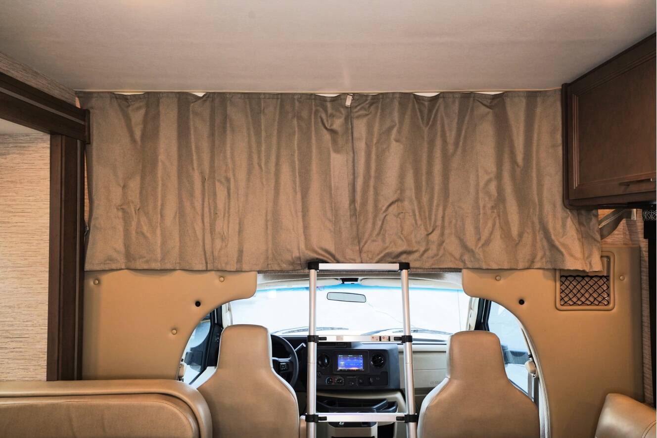 A photo of this 2023 Thor Motor Coach Quantum SE 31WV