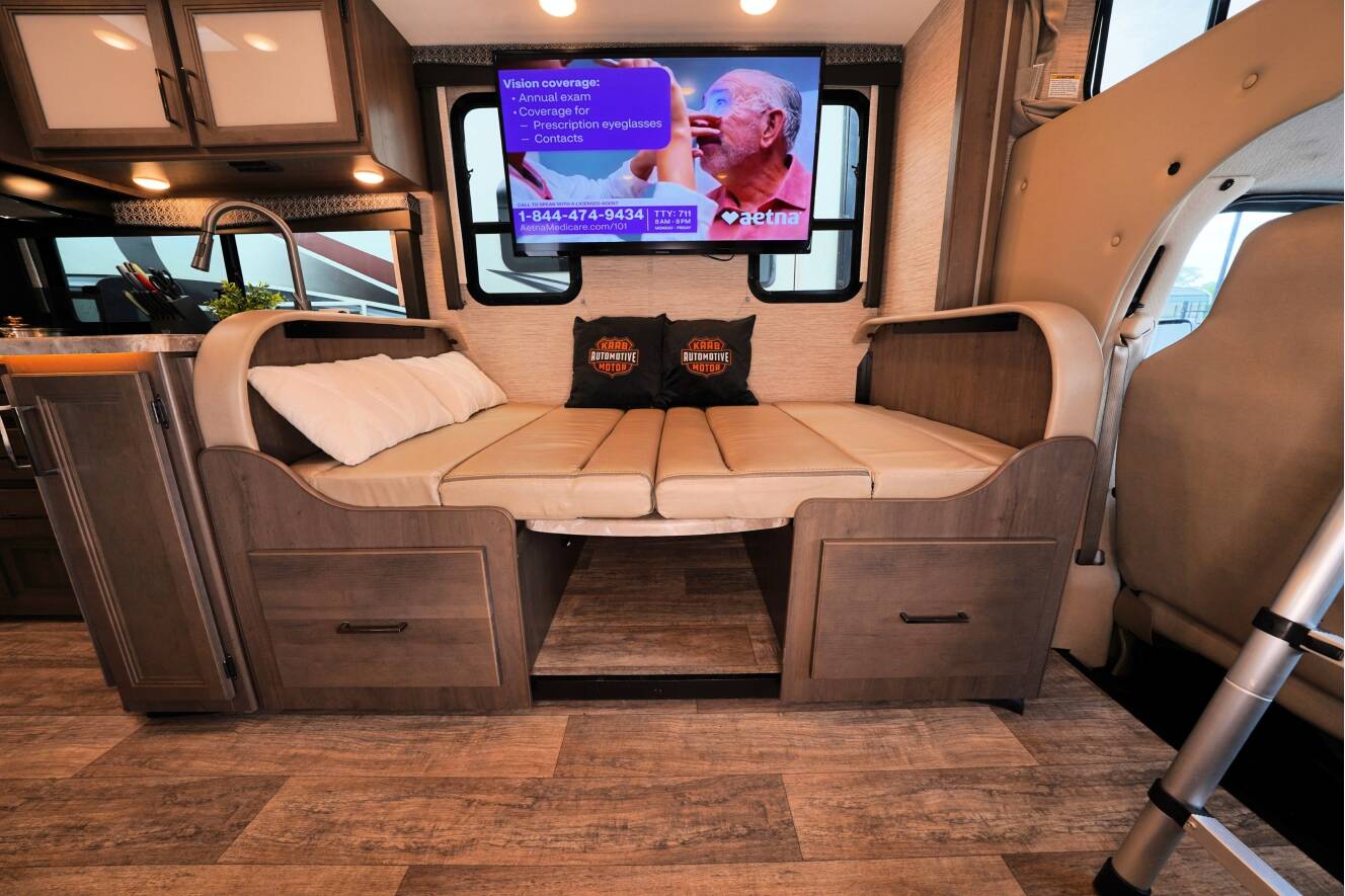 A photo of this 2023 Thor Motor Coach Quantum SE 31WV
