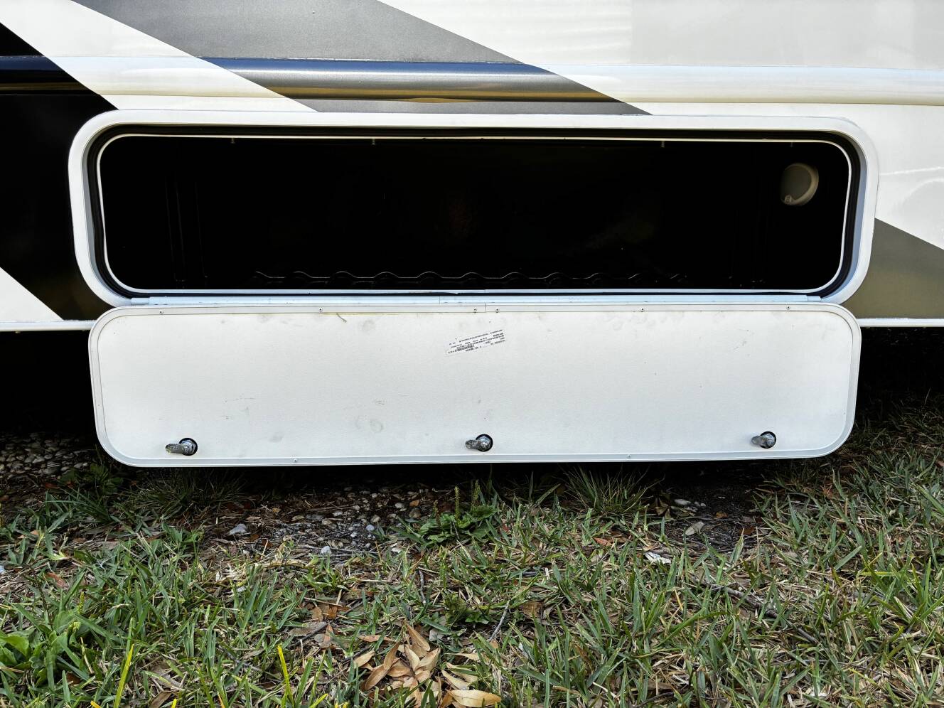 A photo of this 2023 Thor Motor Coach Quantum SE 31WV