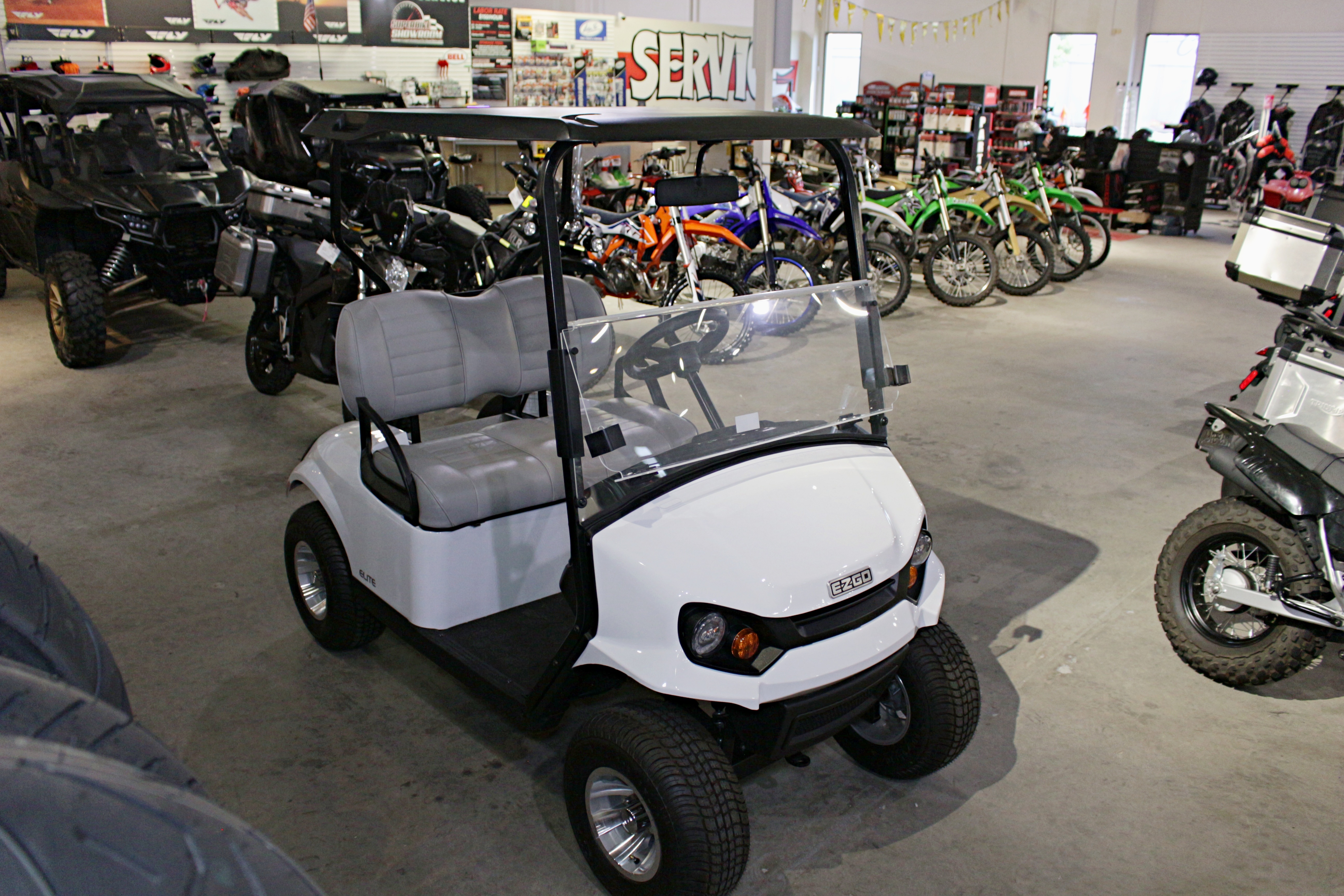 2023 E-Z-Go RXV ELITE LITHIUM in rancho cordova CA