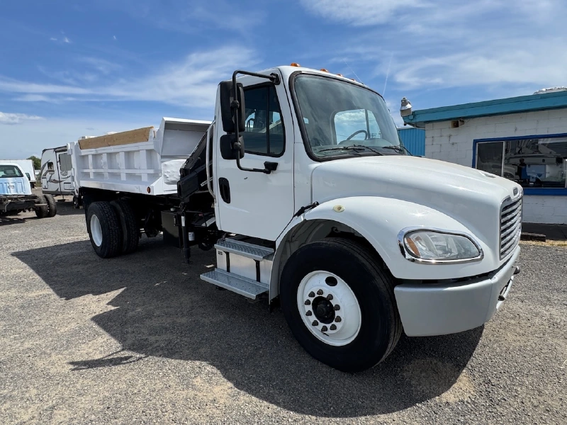 2016 FREIGHTLINER BUSINESS CLASS M2 106