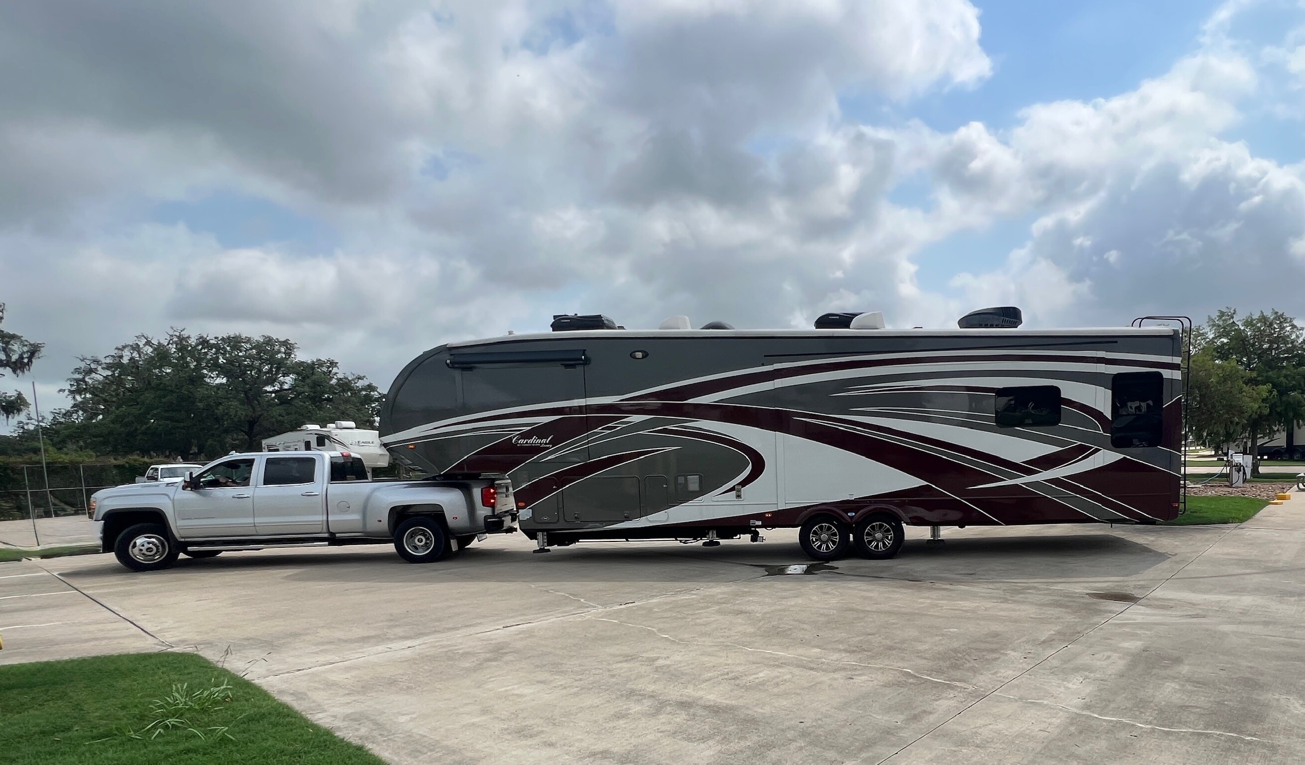 2019 Forest River CARDINAL LUXURY 3456RLX RV