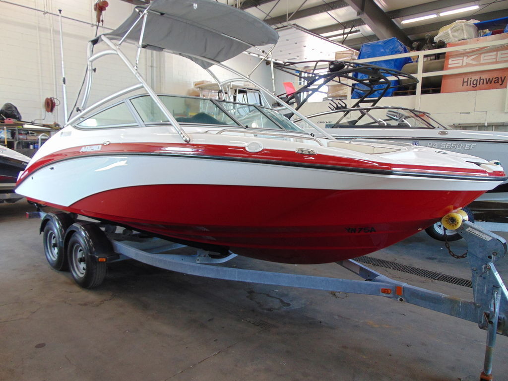 2014 Yamaha Marine AR210 With Galvanized Trailer in quakertown PA
